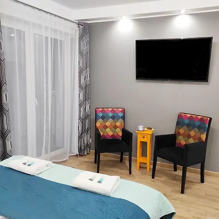 Kilinski - Apartamentylove, Prywatny Garaz, Centrum, Self Check - In, F-vat 아파트 *