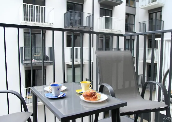 Kilinski - Apartamentylove, Prywatny Garaz, Centrum, Self Check - In, F-vat Łódź